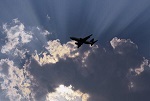 Aereo in volo tra le nuvole