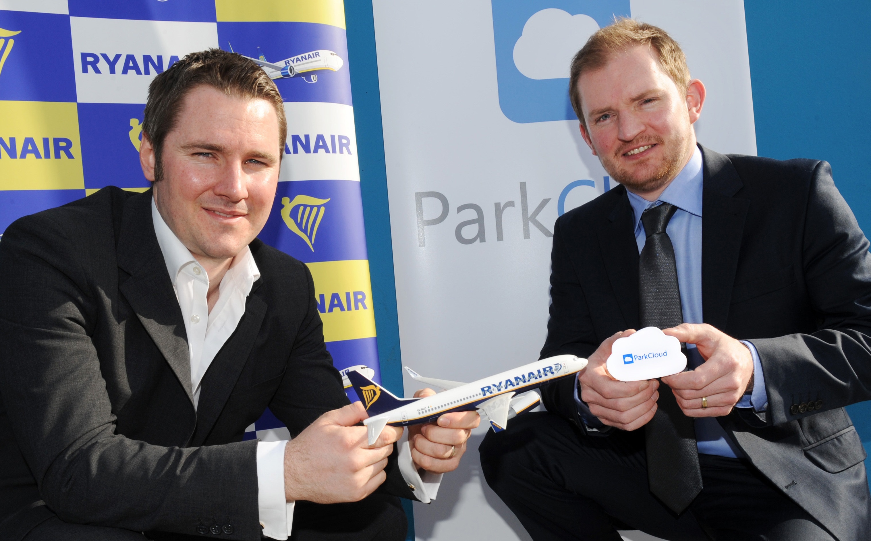 ParkCloud's Mark Pegler with Ryanair's Robin Kiely