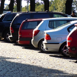 A spacious, cheap and secure car park in Paris Beauvais