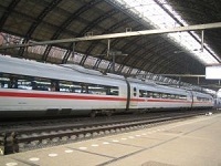 Treno al binario
