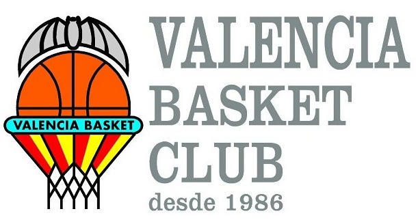 El equipo de baloncesto regresa al aeropuerto de Valencia