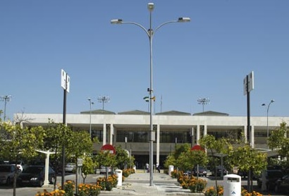 Vuelo desviado del aeropuerto de Jerez a Sevilla por mal tiempo