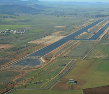Pista del aeropuerto de Jerez queda finalmente inaugurada