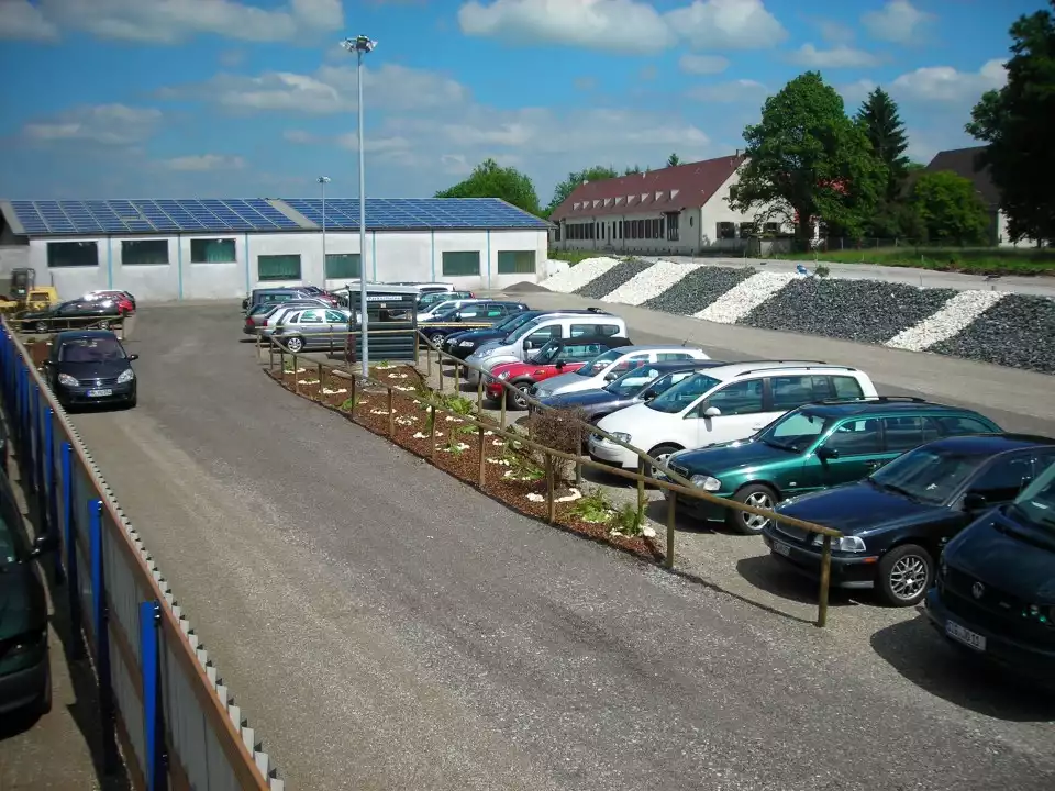 Airport Parkplatz Lorenz Memminge