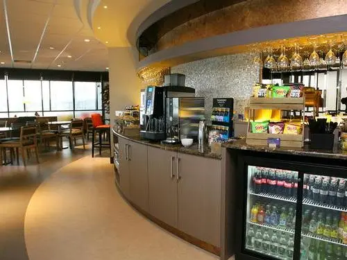 Causeway Lounge