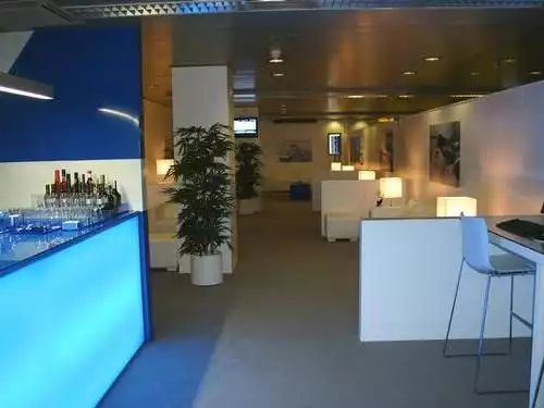 Blue Lounge, Lisbon International