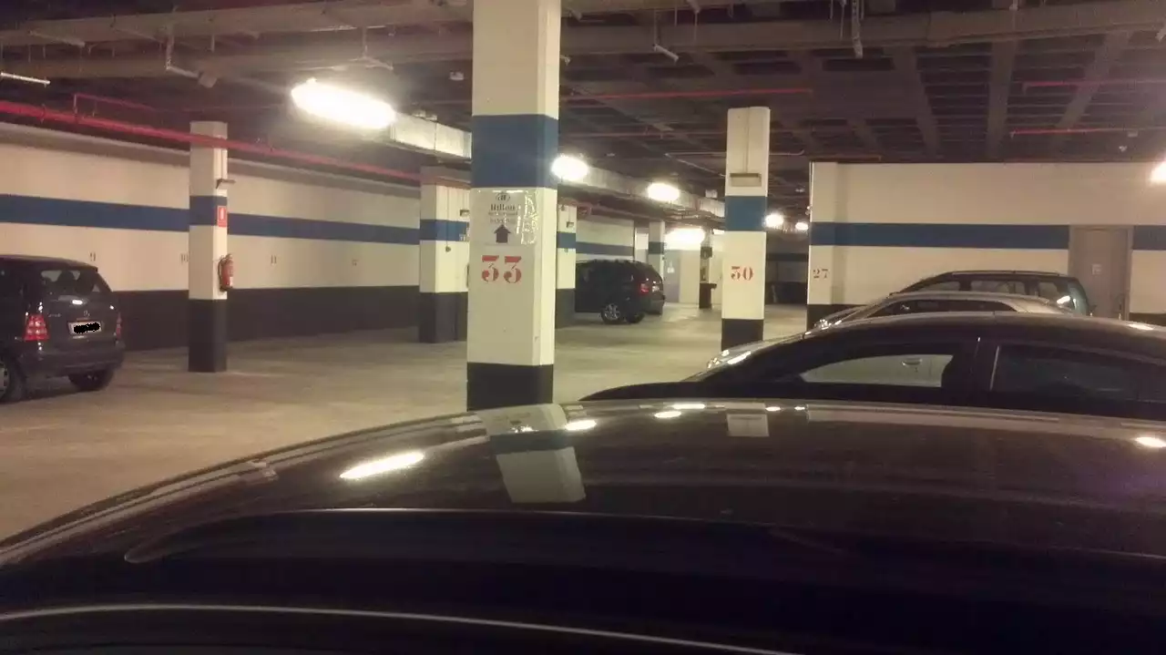 estacionamiento aeropuerto barajas madrid Hilton